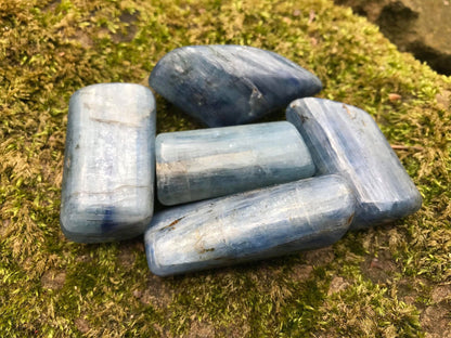 Blue Kyanite - Gem Realm 