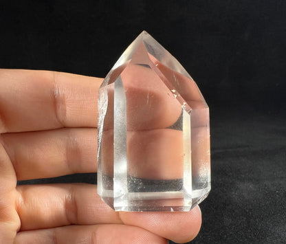 Quartz Crystal Tower ~ AA grade