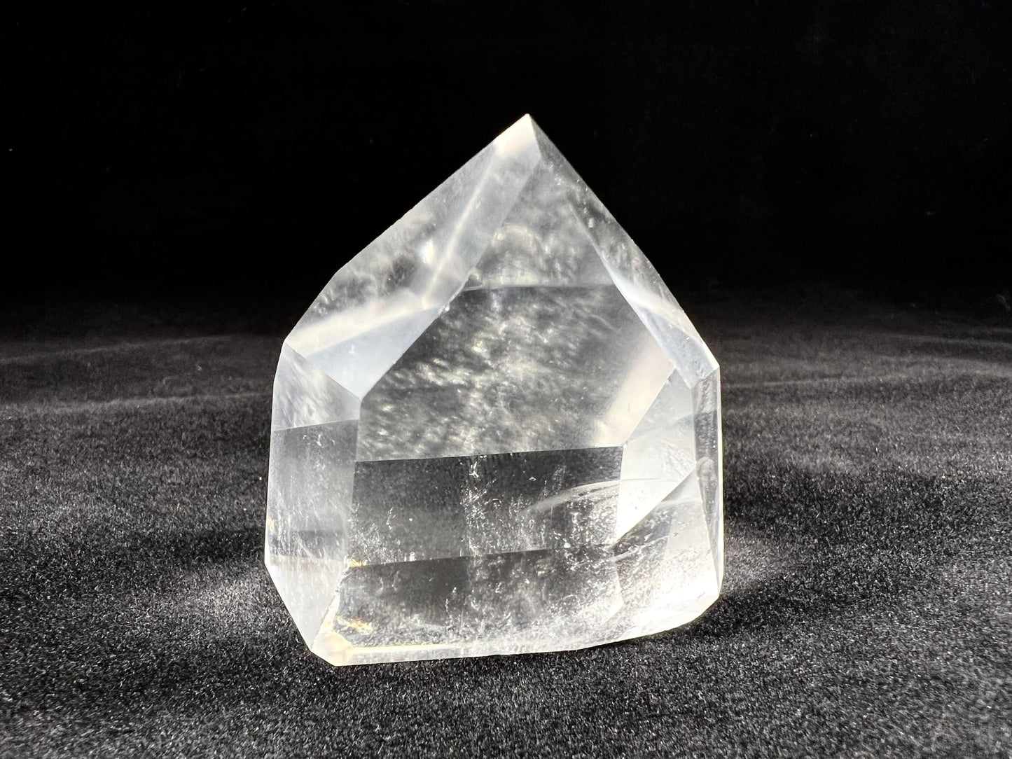 Quartz Crystal Tower ~ AA grade