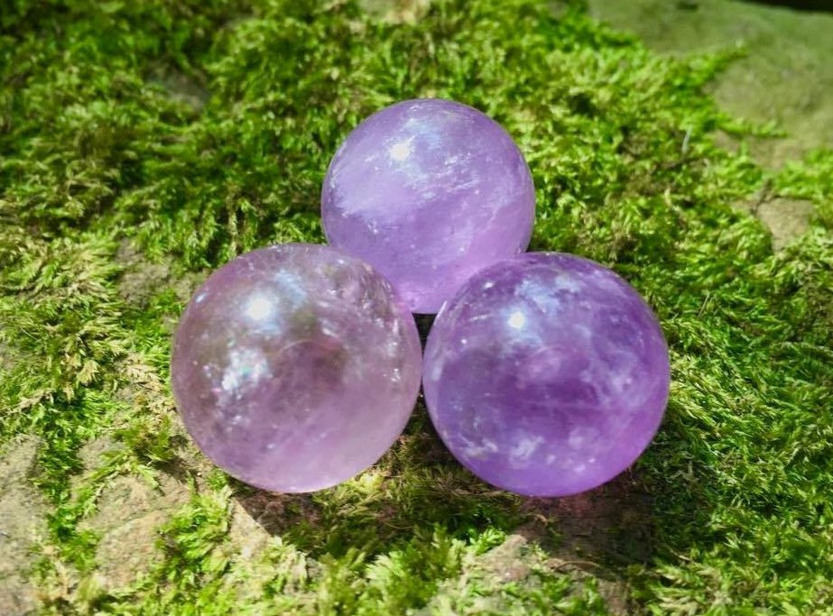 Amethyst Mini Spheres - Gem Realm 